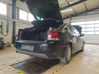 bontott OPEL VECTRA C Bal A Oszlop Burkolat