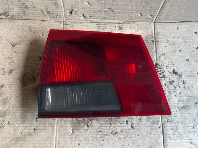 bontott OPEL VECTRA C Bal Belső Hátsó Lámpa