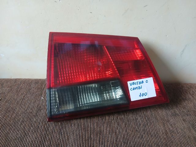 bontott OPEL VECTRA C Bal Belső Hátsó Lámpa