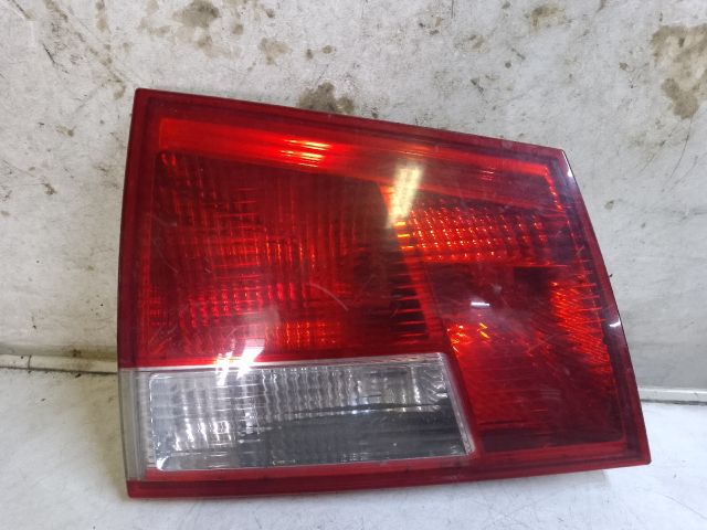 bontott OPEL VECTRA C Bal Belső Hátsó Lámpa