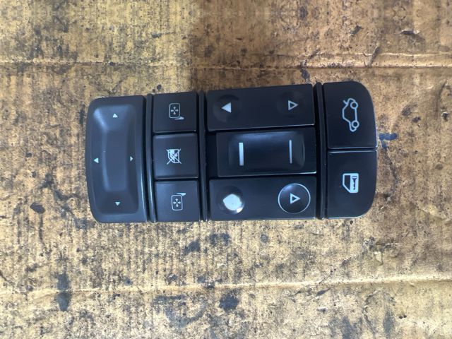 bontott OPEL VECTRA C Bal első Ablakemelő Kapcsoló