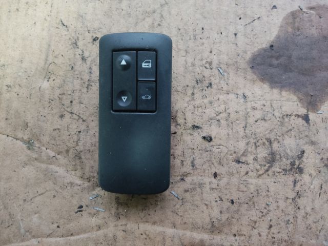 bontott OPEL VECTRA C Bal első Ablakemelő Kapcsoló