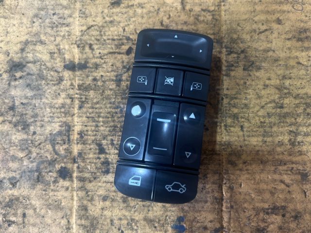 bontott OPEL VECTRA C Bal első Ablakemelő Kapcsoló