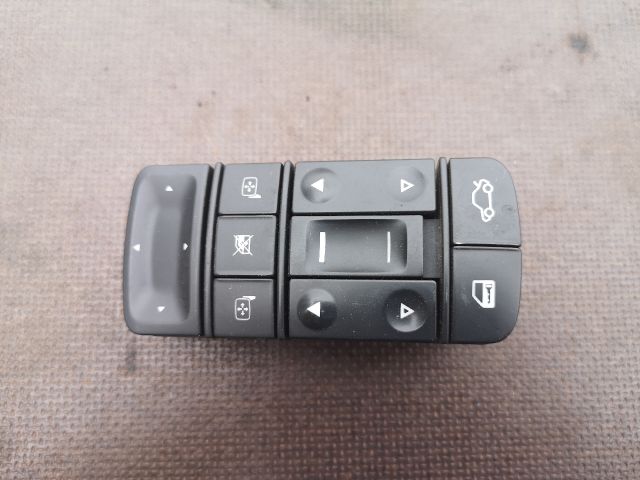 bontott OPEL VECTRA C Bal első Ablakemelő Kapcsoló