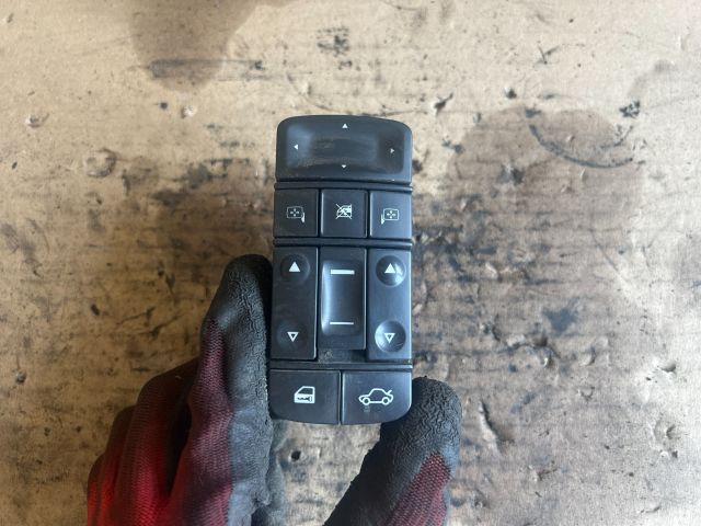 bontott OPEL VECTRA C Bal első Ablakemelő Kapcsoló