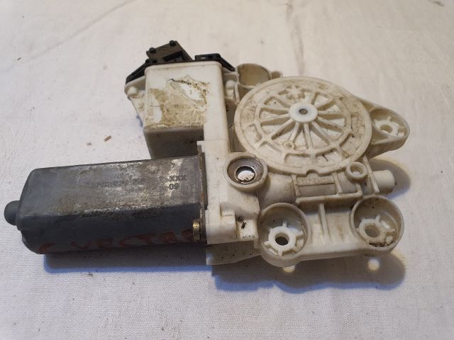 bontott OPEL VECTRA C Bal első Ablakemelő Motor