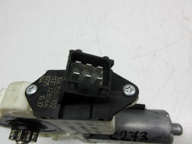 bontott OPEL VECTRA C Bal első Ablakemelő Motor