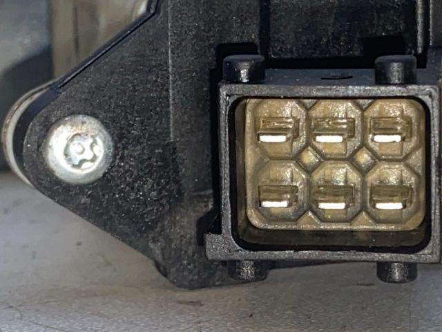 bontott OPEL VECTRA C Bal első Ablakemelő Motor