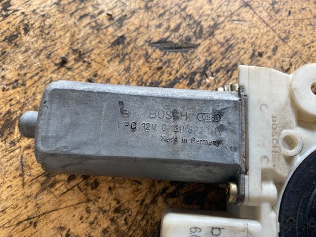 bontott OPEL VECTRA C Bal első Ablakemelő Motor