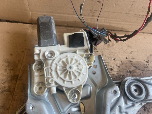 bontott OPEL VECTRA C Bal első Ablakemelő Szerkezet (Elektromos)