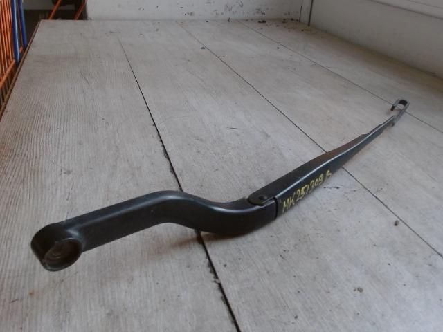 bontott OPEL VECTRA C Bal első Ablaktörlő Kar