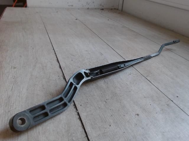 bontott OPEL VECTRA C Bal első Ablaktörlő Kar