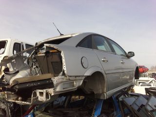 bontott OPEL VECTRA C Bal első Ajtó (Részeivel)