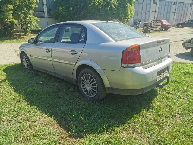 bontott OPEL VECTRA C Bal első Ajtó (Részeivel)