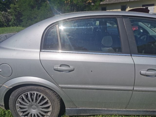 bontott OPEL VECTRA C Bal első Ajtó (Részeivel)