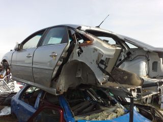 bontott OPEL VECTRA C Bal első Ajtó (Részeivel)