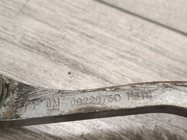 bontott OPEL VECTRA C Bal első Ajtóhatároló