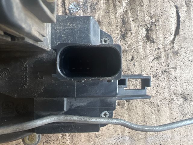 bontott OPEL VECTRA C Bal első Ajtózár