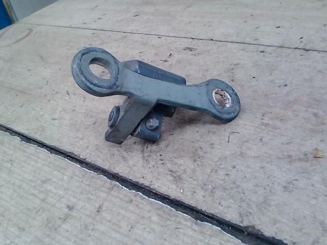 bontott OPEL VECTRA C Bal első Alsó Zsanér