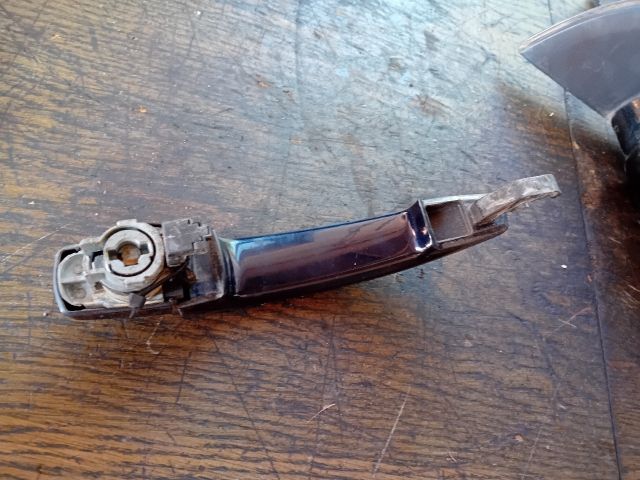 bontott OPEL VECTRA C Bal első Külső Kilincs