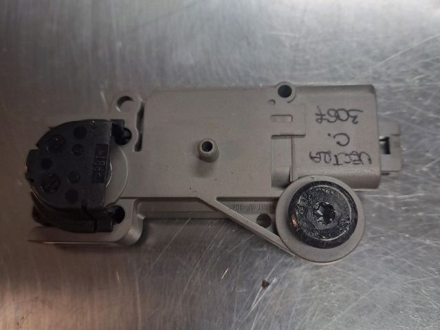 bontott OPEL VECTRA C Bal első Oldal Ütközés Érzékelő