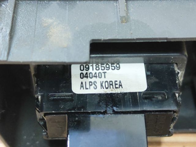 bontott OPEL VECTRA C Bal hátsó Ablakemelő Kapcsoló