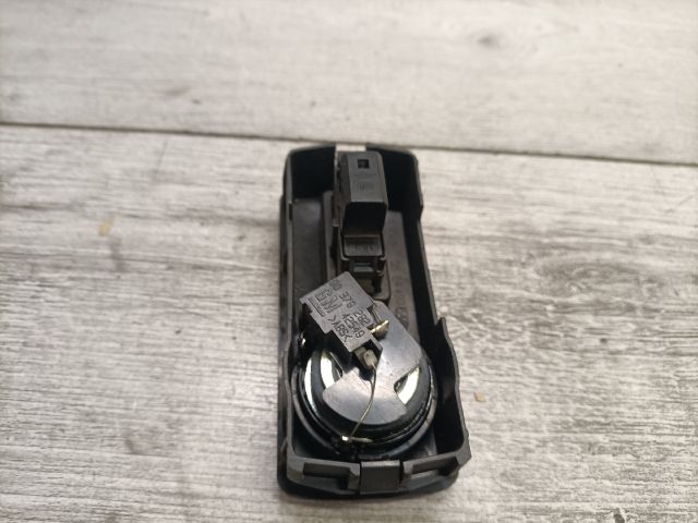 bontott OPEL VECTRA C Bal hátsó Ablakemelő Kapcsoló