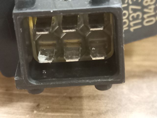 bontott OPEL VECTRA C Bal hátsó Ablakemelő Motor