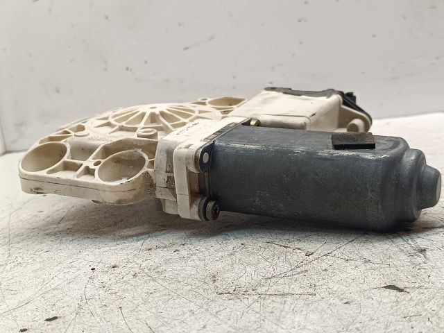 bontott OPEL VECTRA C Bal hátsó Ablakemelő Motor