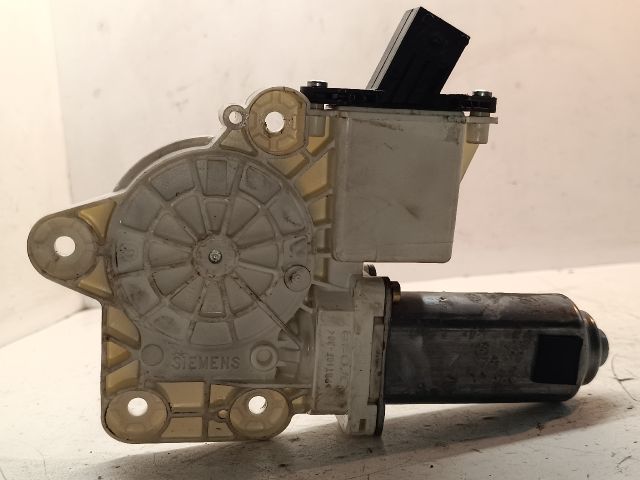 bontott OPEL VECTRA C Bal hátsó Ablakemelő Motor