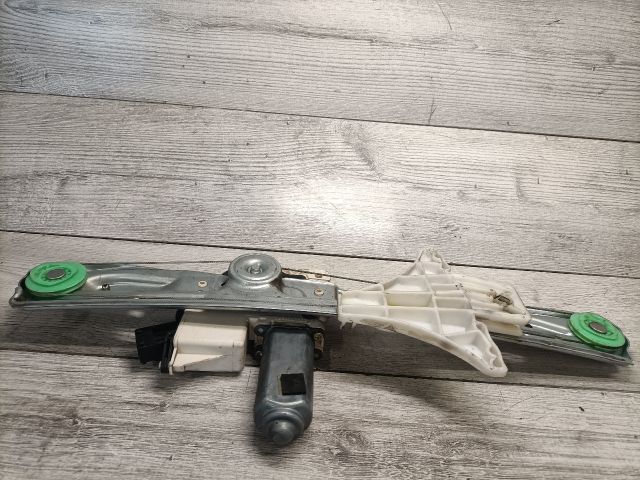 bontott OPEL VECTRA C Bal hátsó Ablakemelő Szerkezet (Elektromos)