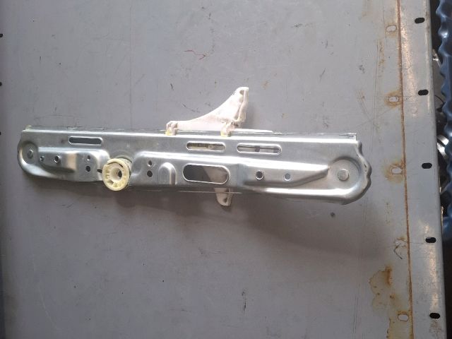 bontott OPEL VECTRA C Bal hátsó Ablakemelő Szerkezet (Elektromos)