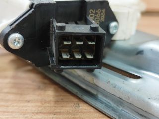 bontott OPEL VECTRA C Bal hátsó Ablakemelő Szerkezet (Elektromos)