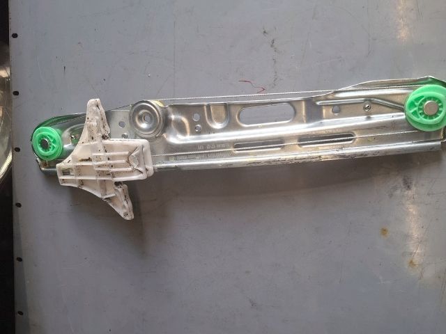 bontott OPEL VECTRA C Bal hátsó Ablakemelő Szerkezet (Elektromos)