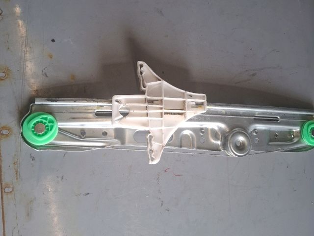 bontott OPEL VECTRA C Bal hátsó Ablakemelő Szerkezet (Elektromos)