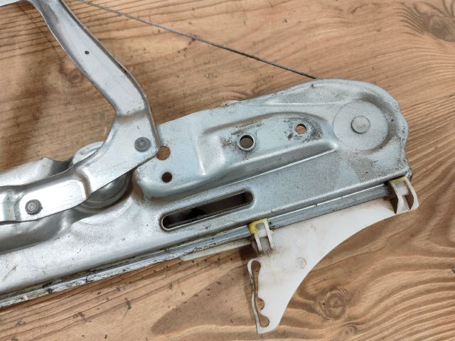 bontott OPEL VECTRA C Bal hátsó Ablakemelő Szerkezet (Mechanikus)