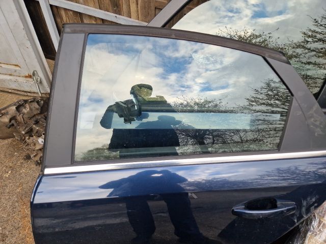 bontott OPEL VECTRA C Bal hátsó Ajtó (Részeivel)