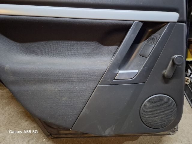 bontott OPEL VECTRA C Bal hátsó Ajtó (Részeivel)