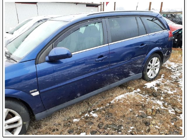 bontott OPEL VECTRA C Bal hátsó Ajtó (Részeivel)