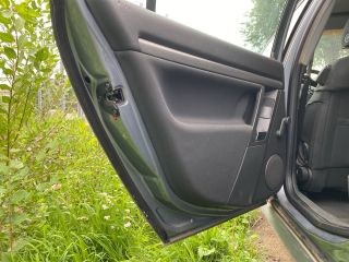 bontott OPEL VECTRA C Bal hátsó Ajtó (Üres lemez)