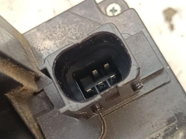 bontott OPEL VECTRA C Bal hátsó Ajtózár