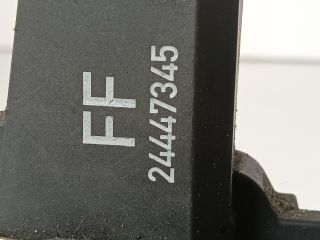 bontott OPEL VECTRA C Bal hátsó Ajtózár