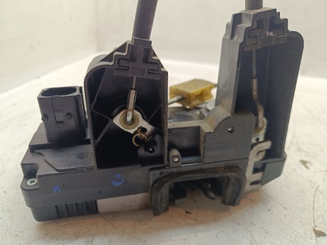 bontott OPEL VECTRA C Bal hátsó Ajtózár