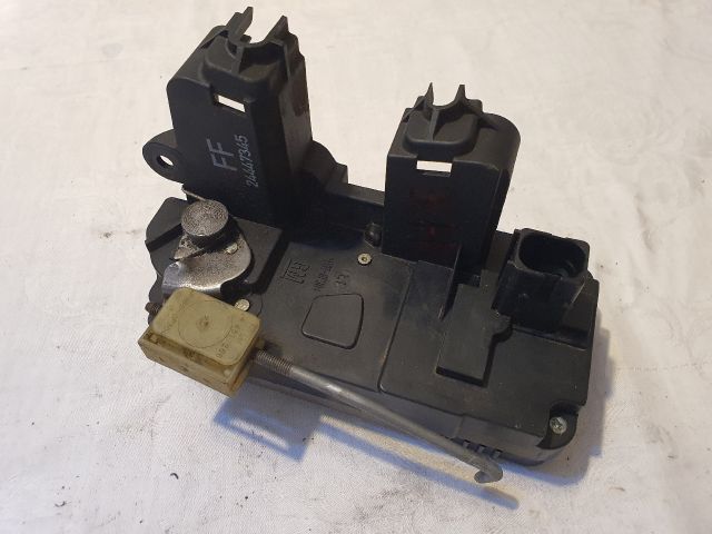 bontott OPEL VECTRA C Bal hátsó Ajtózár