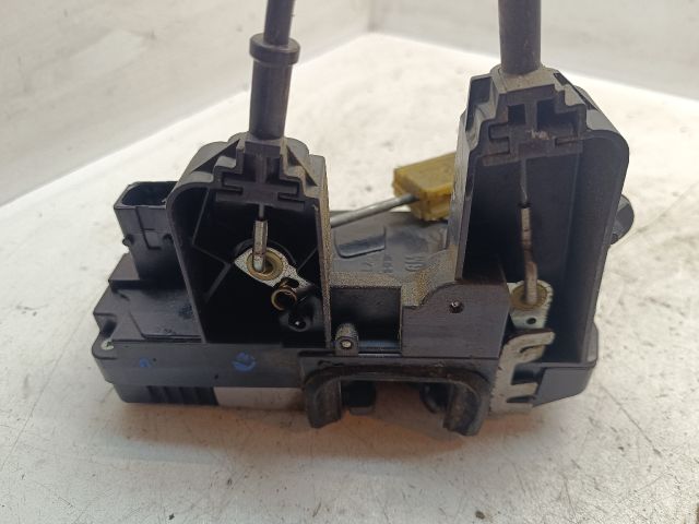 bontott OPEL VECTRA C Bal hátsó Ajtózár