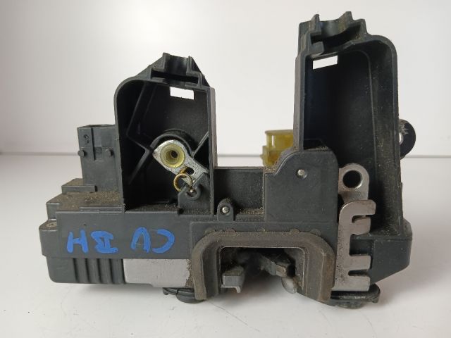 bontott OPEL VECTRA C Bal hátsó Ajtózár