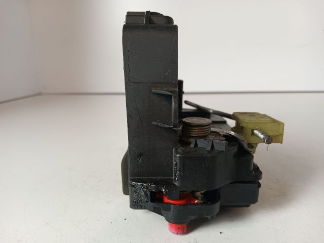 bontott OPEL VECTRA C Bal hátsó Ajtózár