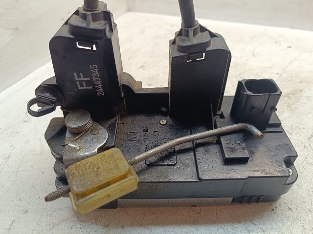 bontott OPEL VECTRA C Bal hátsó Ajtózár