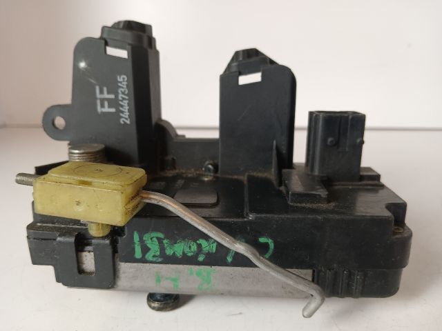 bontott OPEL VECTRA C Bal hátsó Ajtózár