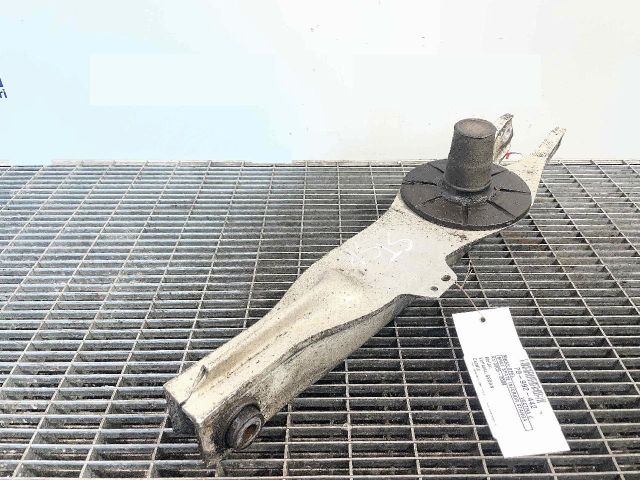 bontott OPEL VECTRA C Bal hátsó Alsó Lengőkar